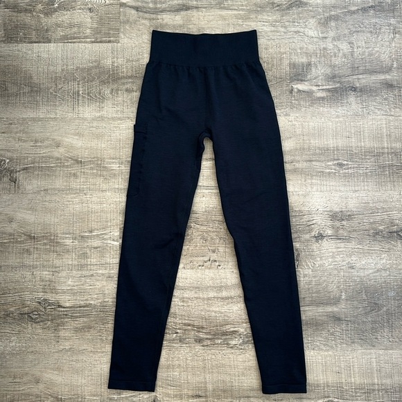 Prozis Strada Pocket Regular Waist Leggings - Black size S - Picture 7 of 15